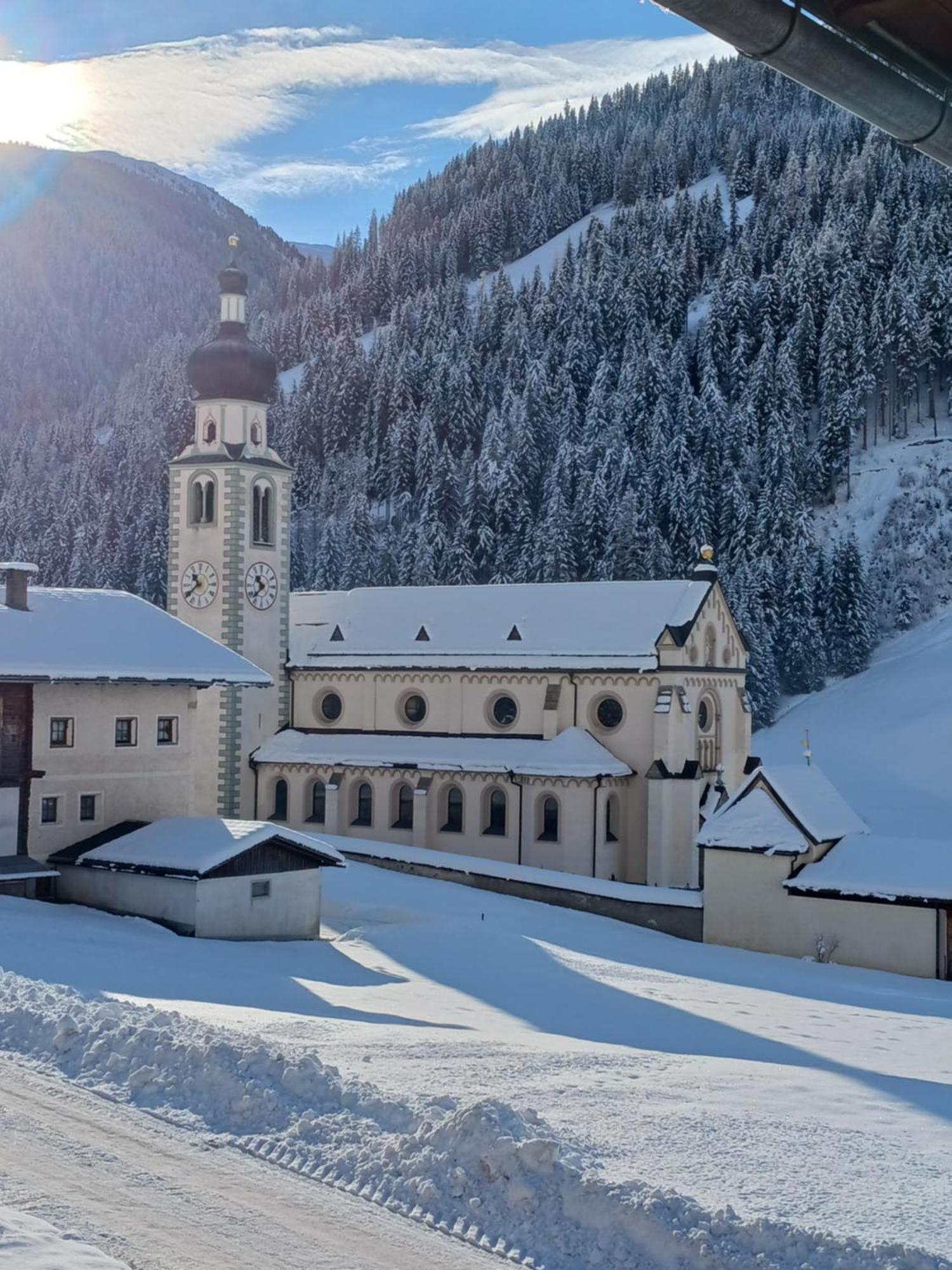 Bed and Breakfast Haus Mesner Innervillgraten Exterior foto